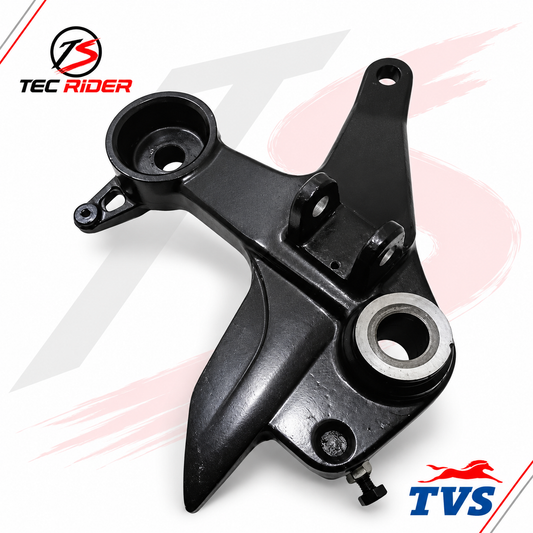 Base de Posapié Delantero Derecho TVS Apache RTR 160 (Freno de Tambor) – N9126060